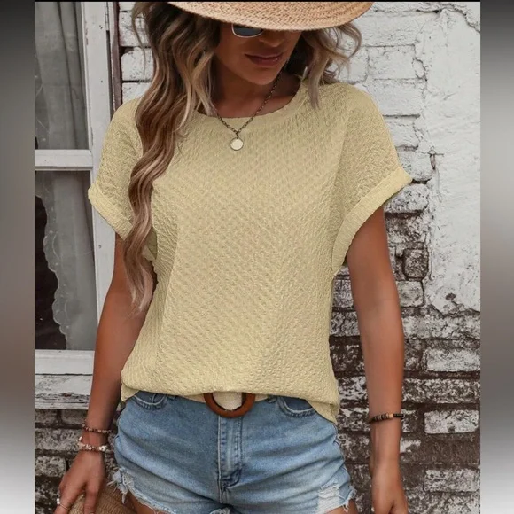 SHEIN || NWOT Khaki Textured Top (M) - Picture 5 of 13